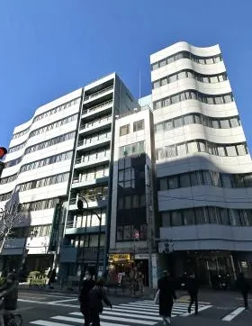三井住友銀行五反田ビルの外観