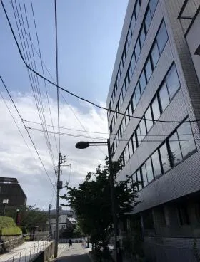 岩沢ビルの外観