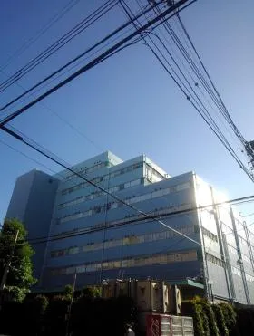 アドン菊川ビルの外観