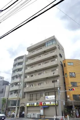 杉山ビルの外観