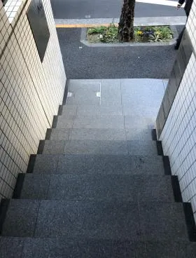 一番町KGビルの外観