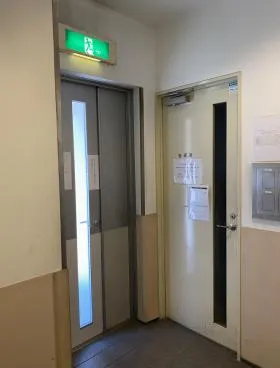 新橋パークプレイスの外観