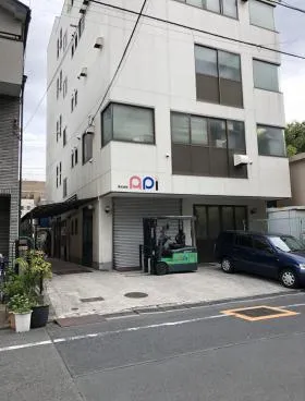 APIビルの外観