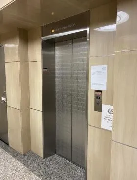 室町千島ビルの外観