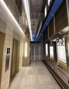 GINZA SALONEビルの外観