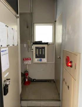 ザ・パークレックス小網町ビルの外観