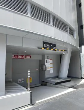京阪神虎ノ門ビルの外観
