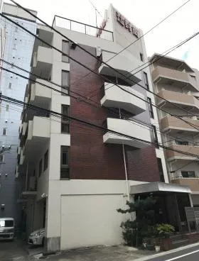 辻ビルの外観
