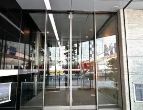 BIZCORE赤坂見附ビルの外観