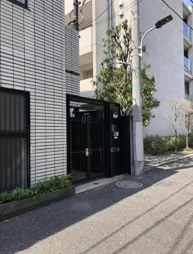 西麻布4丁目 戸建ビルの外観