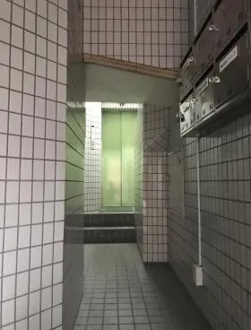 おおたビルの外観