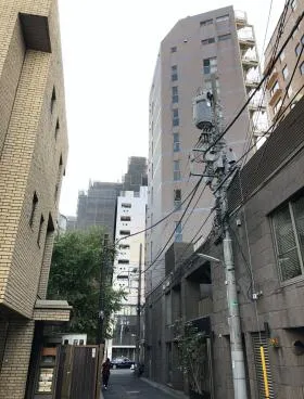 REB南青山ビルの外観