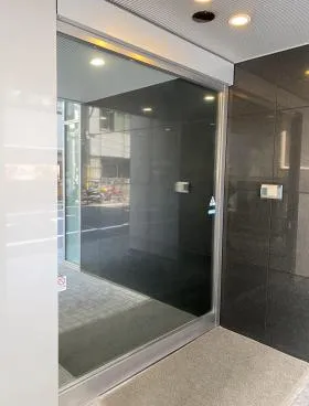 CCICビルの外観