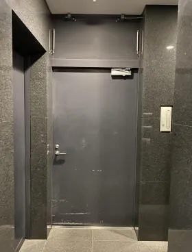 CCICビルの外観