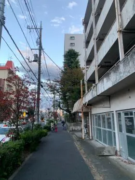 レジディア三宿ビルの外観