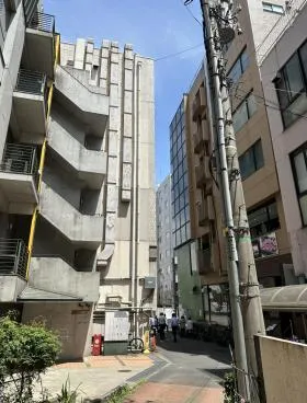 アーバングレイス恩田第2ビルの外観