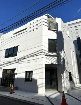 NK AOYAMAビルの外観