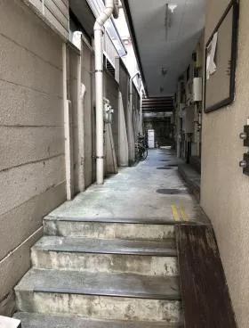 グレースコートビルの外観