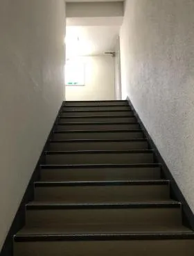 ISビルの外観