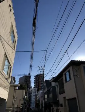 ARK COURT 若松町ビルの外観