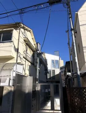 ARK COURT 若松町ビルの外観