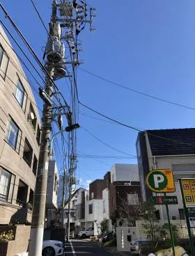 青山アンドービルの外観