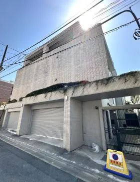 ヴィラージュヴェール松濤ビルの外観