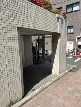 ヴィラージュヴェール松濤ビルの外観