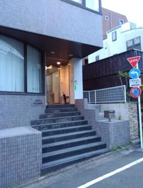 中目黒東山1丁目ビルの外観