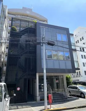 ノワールアライビルの外観