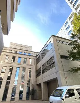 HERMES BLDG.ビルの外観