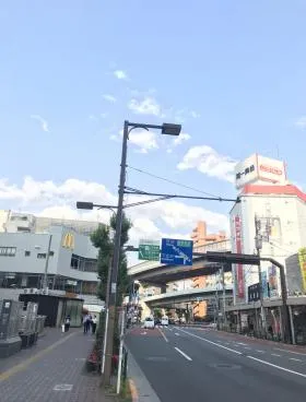 Shallowsの外観