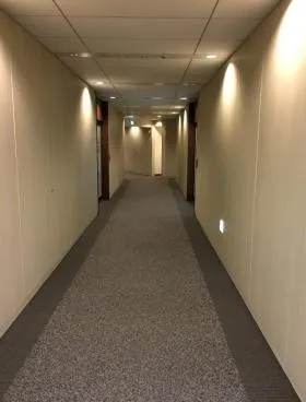 アーク森ビルディングの外観