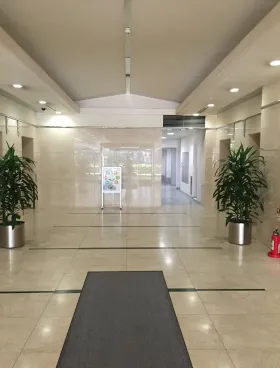日本生命五反田ビルの外観