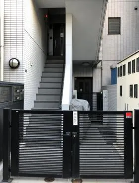 ヴィラ代々木Ⅲビルの外観