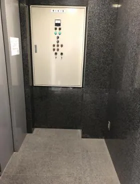 リッチライフ田原町ビルの外観