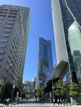 愛宕ビューアパートメントビルの外観