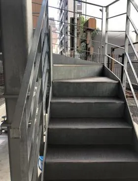 グランディール日本橋ビルの外観