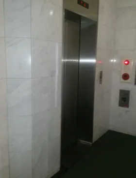 JBビルの外観