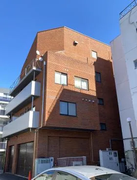 井関ビルの外観