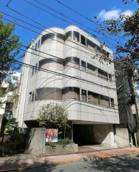松濤アネックスビルの外観