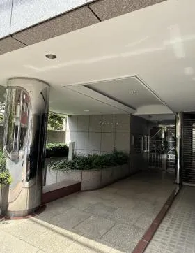 松濤アネックスビルの外観