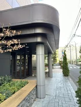 TOKYO YBビルの外観