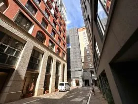 CIRCLES汐留ビルの外観