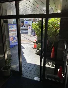 Yファームビルの外観