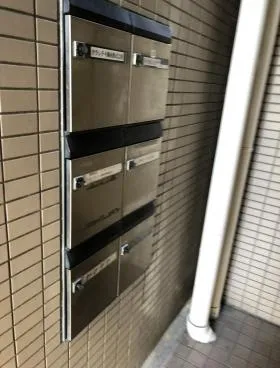 ヤマダビルの外観