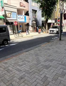 ヤマダビルの外観