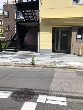 STS新宿ビルの外観