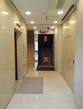 WES buildingの外観