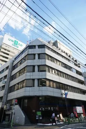 トーエイビルの外観